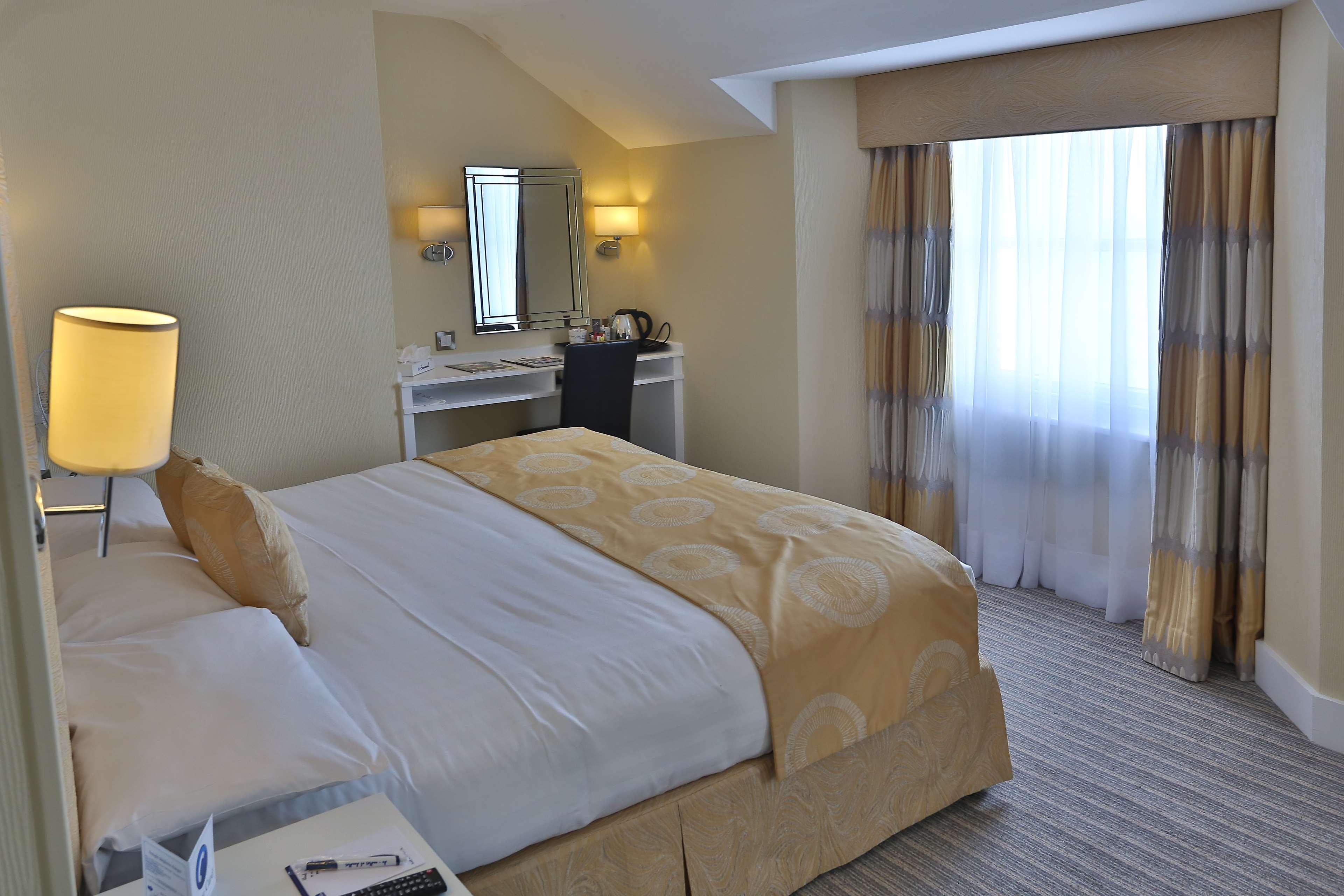 Best Western York House Hotel อีสต์บอร์น ภายนอก รูปภาพ