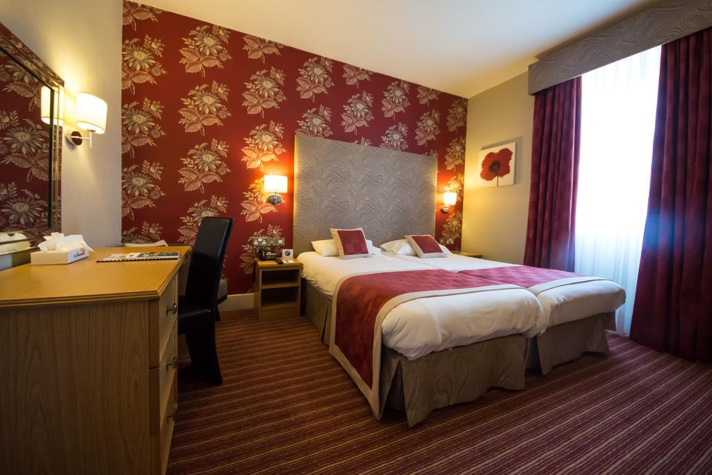 Best Western York House Hotel อีสต์บอร์น ภายนอก รูปภาพ
